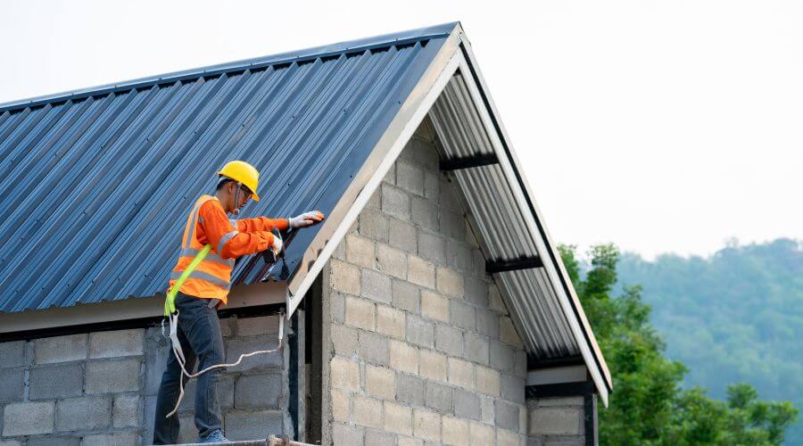 Professional residential roofers in Palmyra, IN